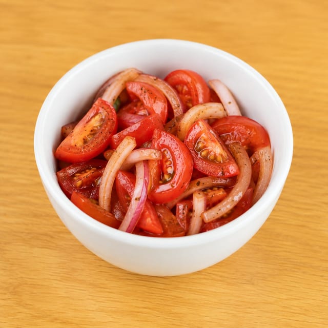 Balsamic Tomatoes & Onions (8oz).